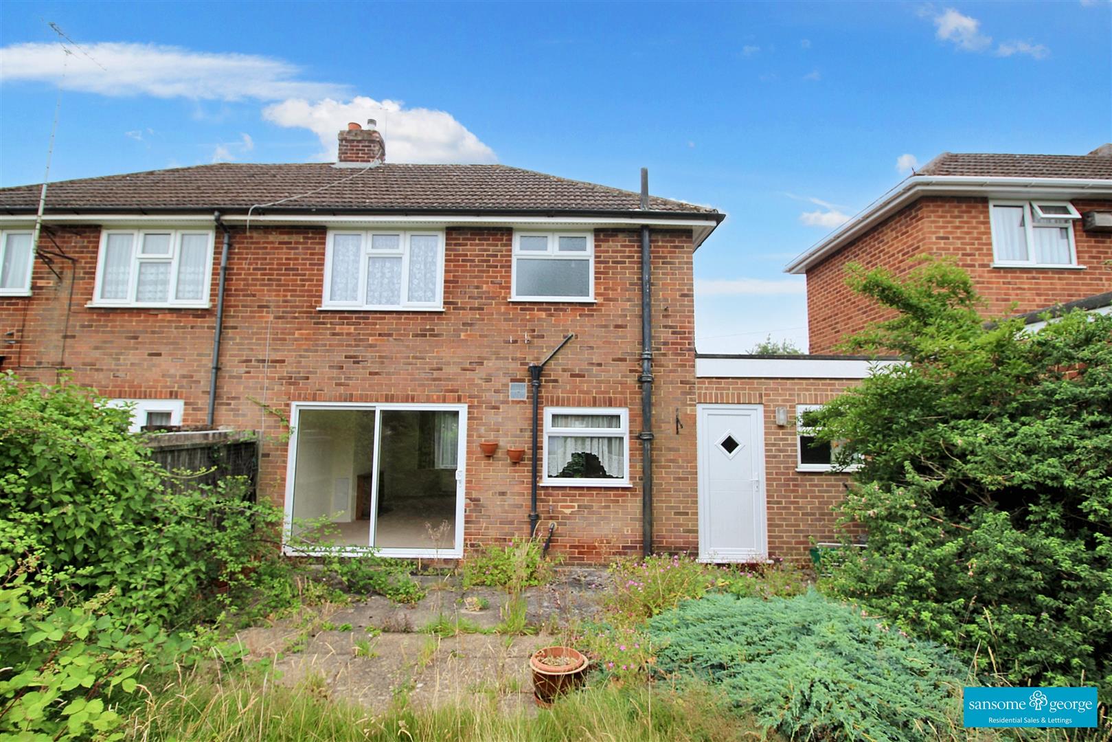 Longworth Avenue, Tilehurst